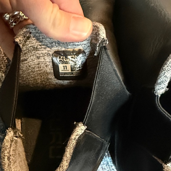 KURU Luna Chelsea Black Leather women’s Ankle Boots size 11 - Picture 9 of 13